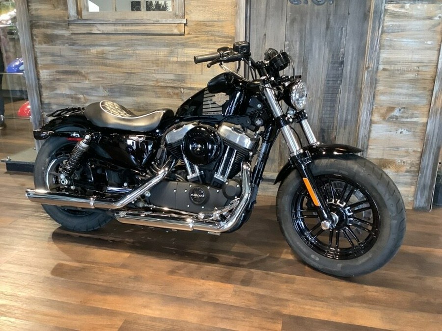 Harley-Davidson Forty-Eight 2017 XL 1200X U052-17 Vivid Black