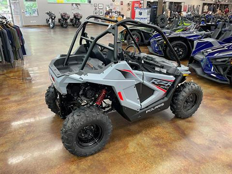 2024 Polaris RZR 200 EFI