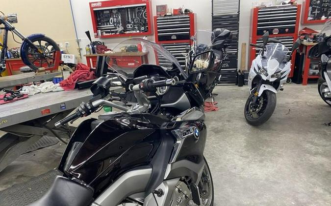 2018 BMW K 1600 GTL Ebony Metallic Premium