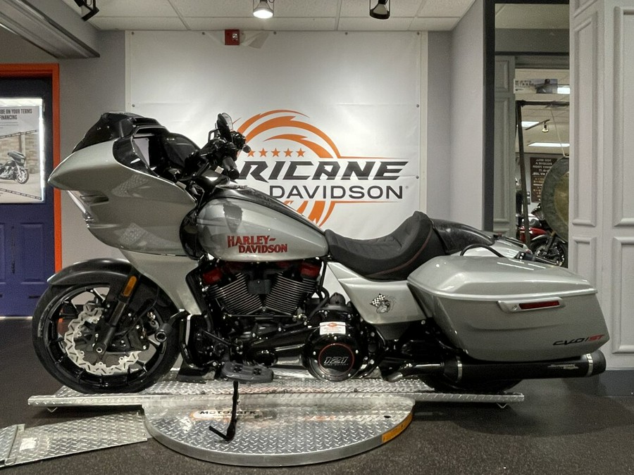 2025 Harley-Davidson® CVO™ Road Glide® ST