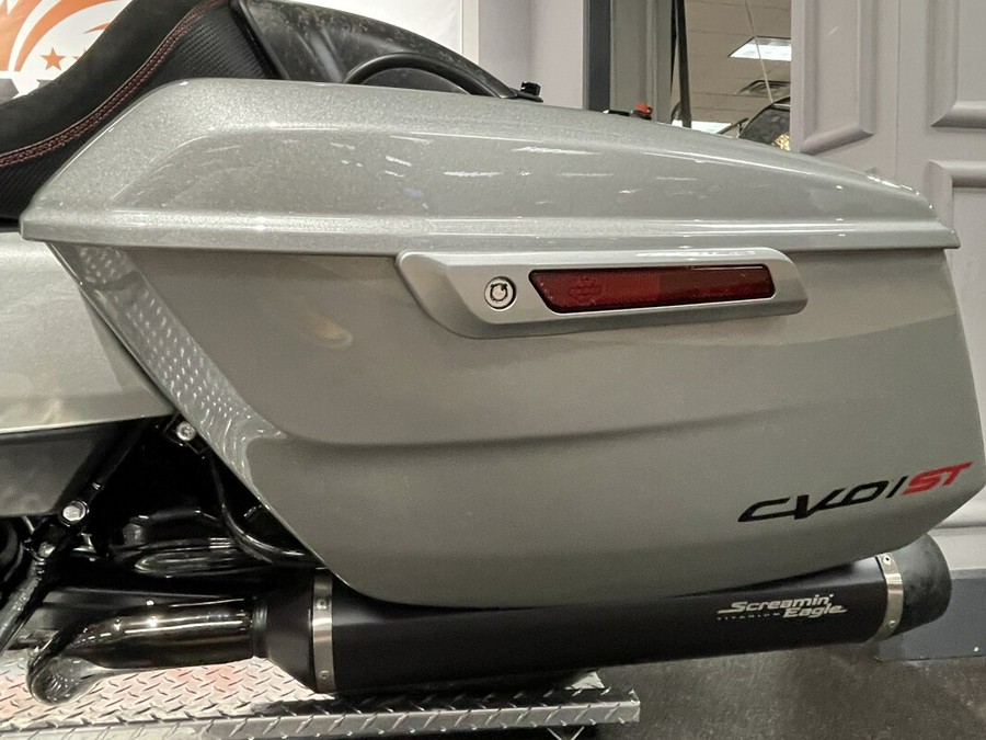2025 Harley-Davidson® CVO™ Road Glide® ST