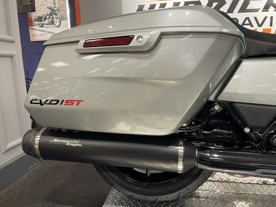2025 Harley-Davidson® CVO™ Road Glide® ST
