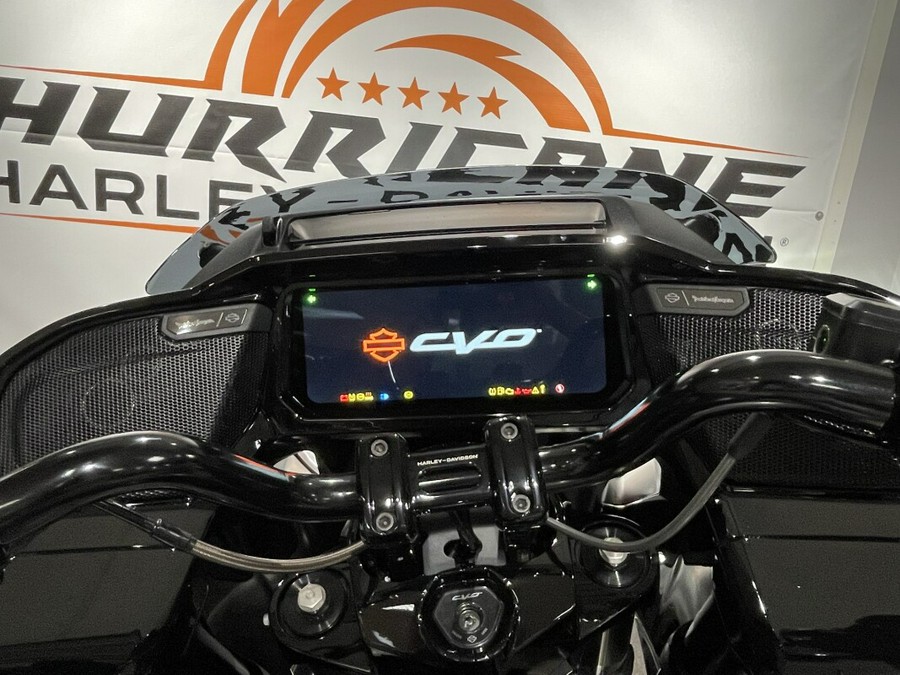 2025 Harley-Davidson® CVO™ Road Glide® ST