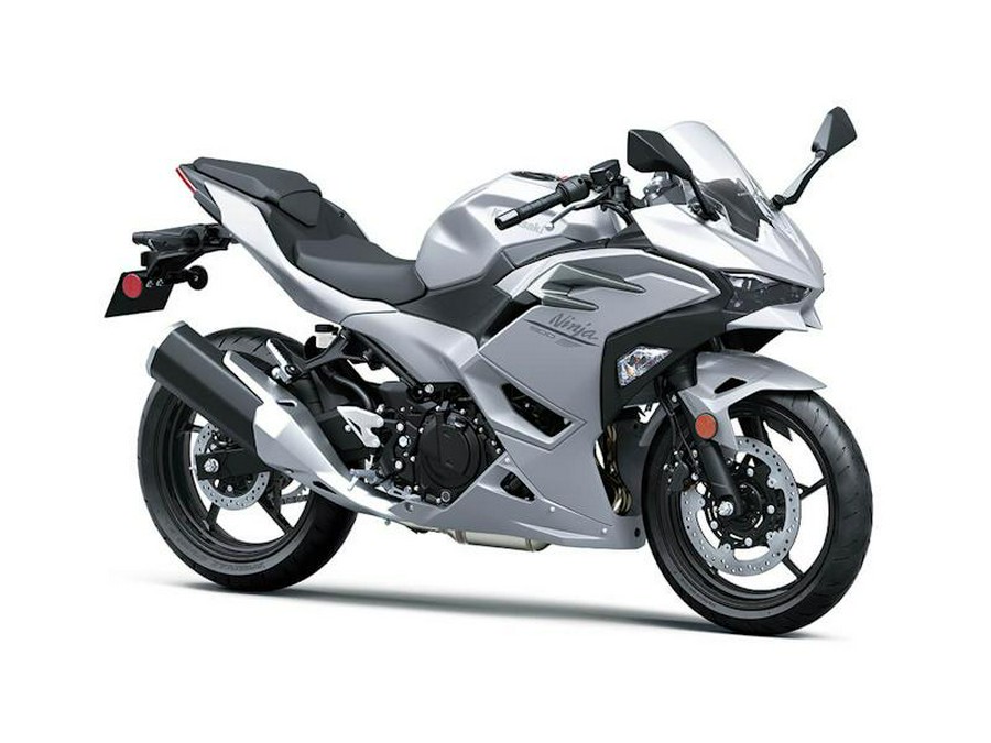 2025 Kawasaki Ninja® 500