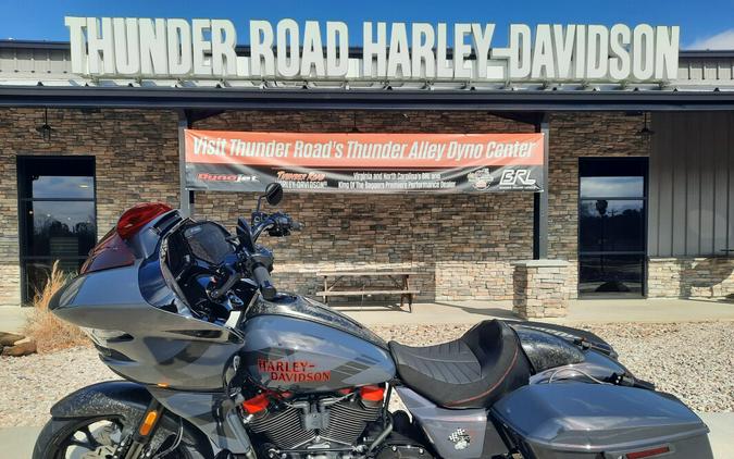 2026 Harley-Davidson® CVO Road Glide ST Inferno Gray