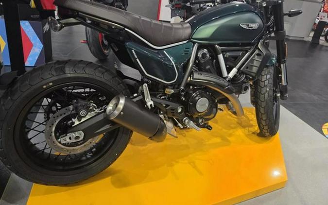 2026 Ducati Scrambler 800 ICON