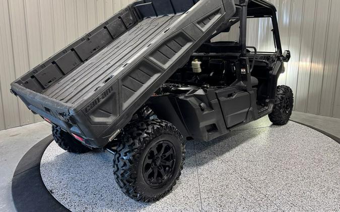 2022 Can-Am Defender PRO XT HD10