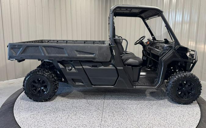 2022 Can-Am Defender PRO XT HD10