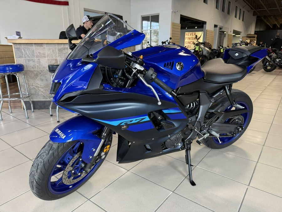 2024 Yamaha YZF-R7