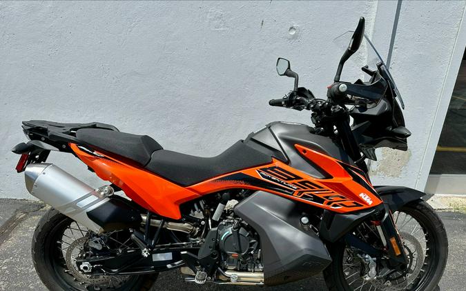 2022 KTM 890 ADVENTURE