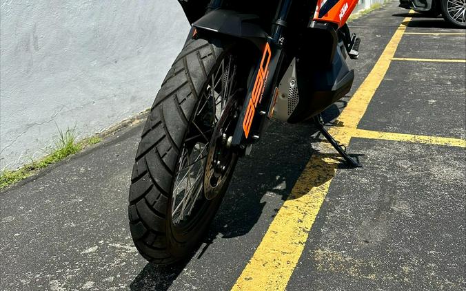 2022 KTM 890 ADVENTURE