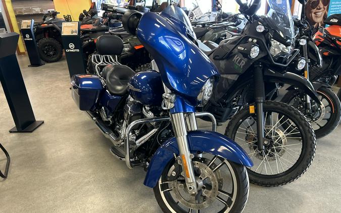 2017 Harley-Davidson Street Glide® Special