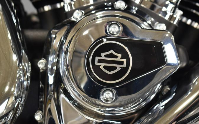 2025 Harley-Davidson Road Glide FLTRX