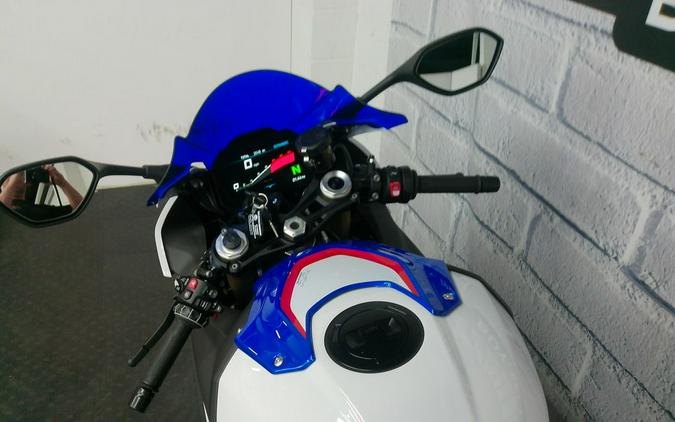 2022 BMW S 1000 RR Light White / Racing Blue / Racing Red