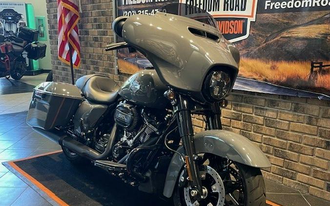 2022 Harley-Davidson Street Glide Special