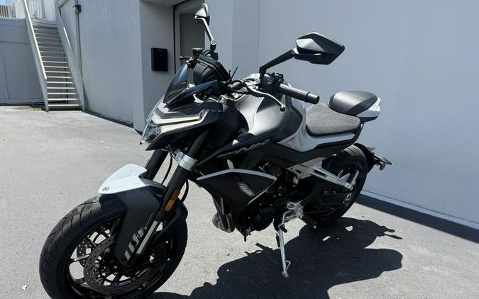 2026 CFMOTO 800NK