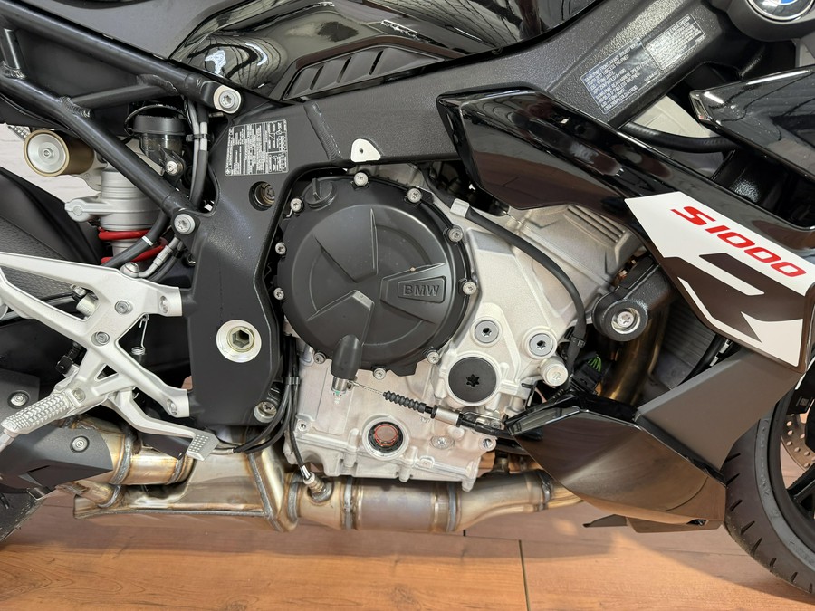 2026 BMW S 1000 R