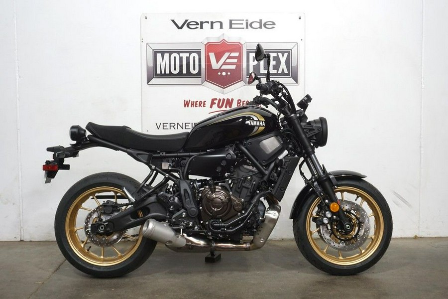 2023 Yamaha XSR700