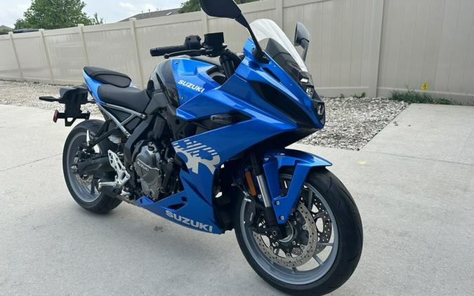 2024 Suzuki GSX-8R