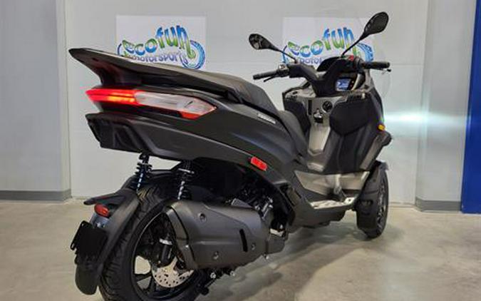 2024 Piaggio MP3 530 Exclusive