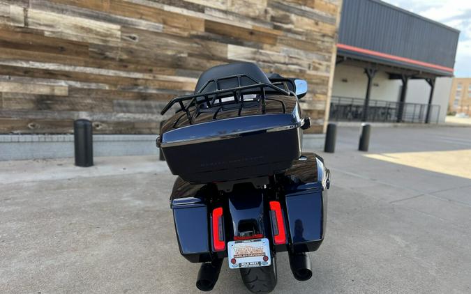 2025 Harley-Davidson® Street Glide® Ultra Mystic Shift - Black Finish