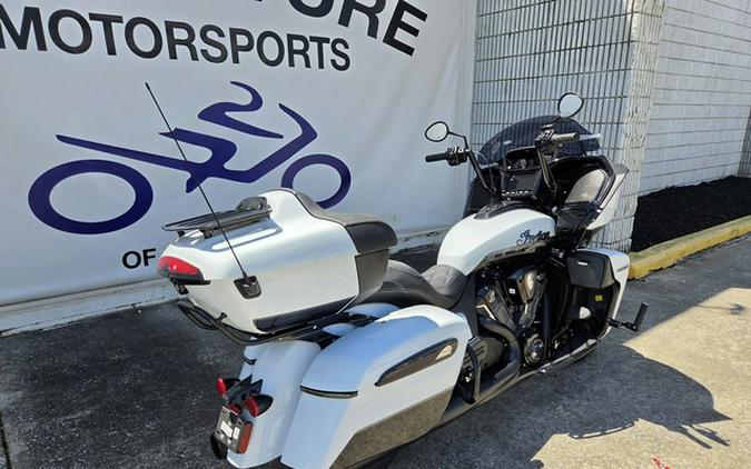 2025 Indian Pursuit Dark Horse Ghost White Metallic With Bla