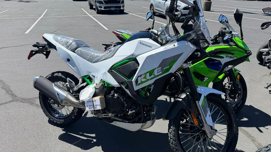 2026 Kawasaki KLE500 ABS SE