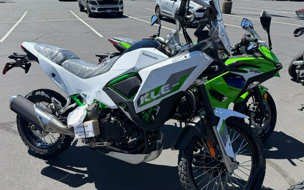 2026 Kawasaki KLE500 ABS SE