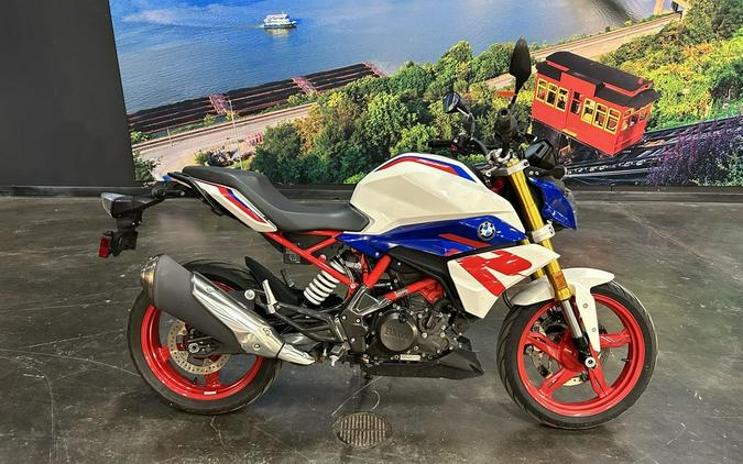 2023 BMW G310R