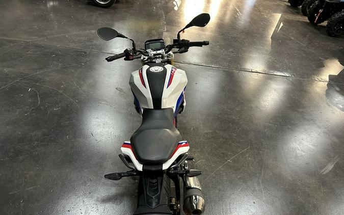 2023 BMW G310R