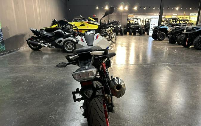 2023 BMW G310R
