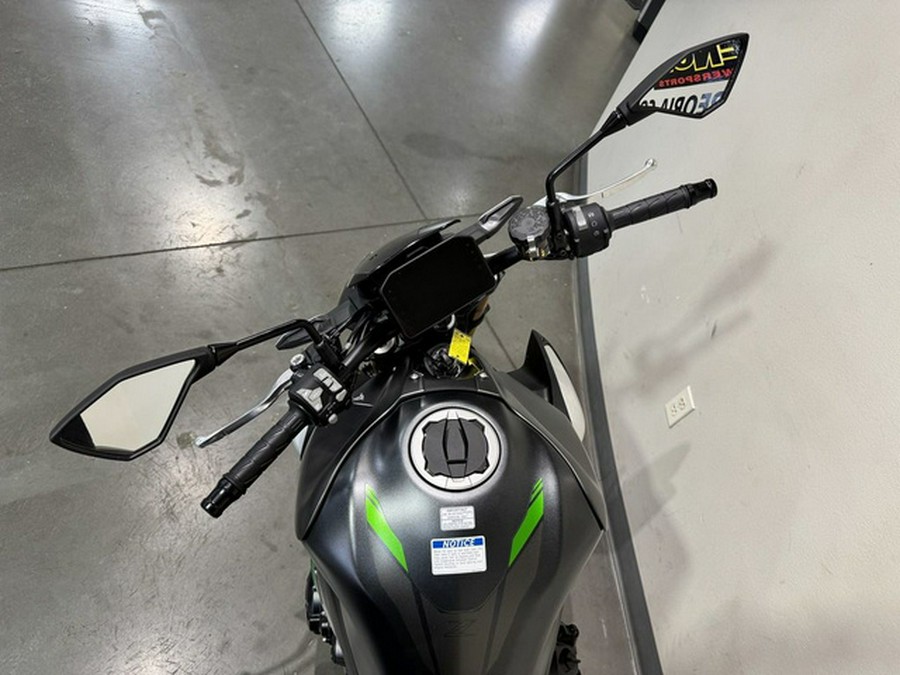 2027 Kawasaki Z900 SE ABS