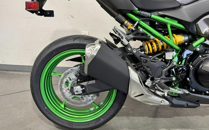 2027 Kawasaki Z900 SE ABS