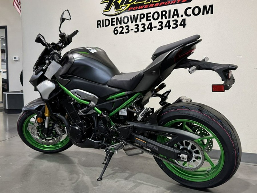 2027 Kawasaki Z900 SE ABS