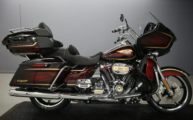 CVO™ Road Glide® Limited  Harley-Davidson® de l'Outaouais