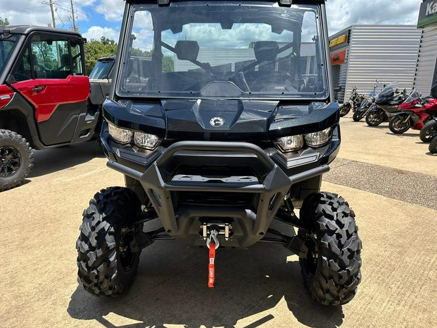 2024 Can-Am® Defender XT HD10