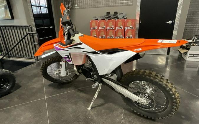 2025 KTM 250 XC