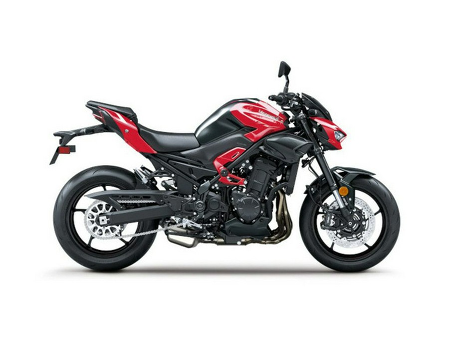 2027 Kawasaki Z900 ABS Candy Persimmon RedMetallic Carbon Gray