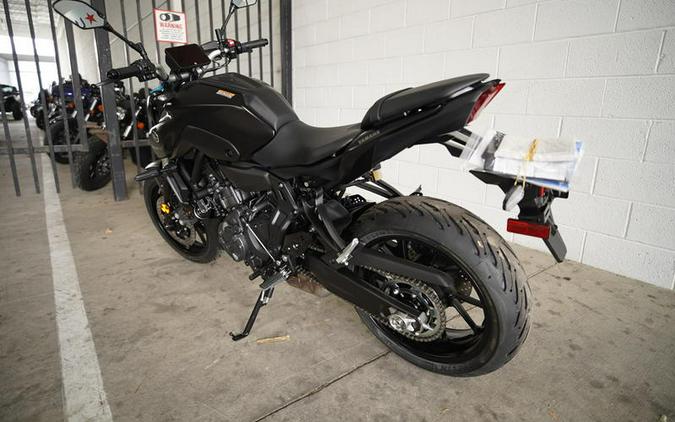 2024 Yamaha MT-07 - MATTE RAVEN BLACK