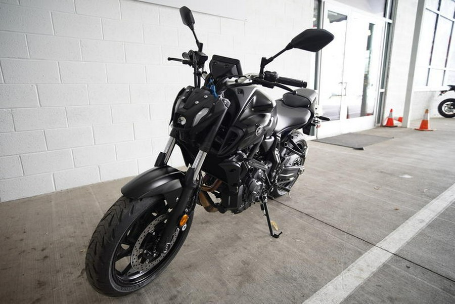 2024 Yamaha MT-07 - MATTE RAVEN BLACK