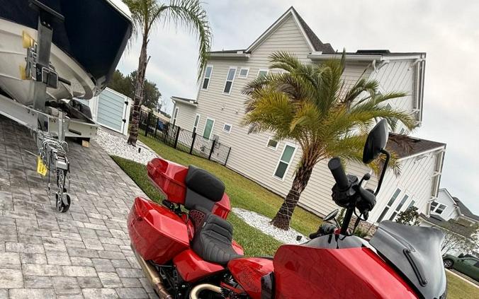 2025 Harley-Davidson Road Glide CVO ST