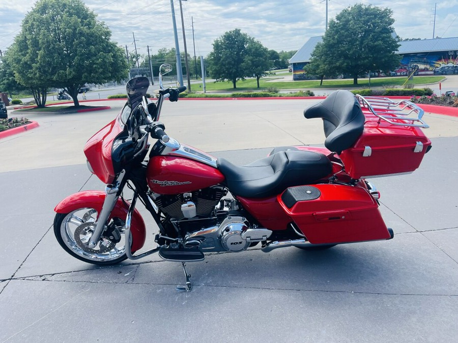 2011 Harley-Davidson Street Glide FLHX