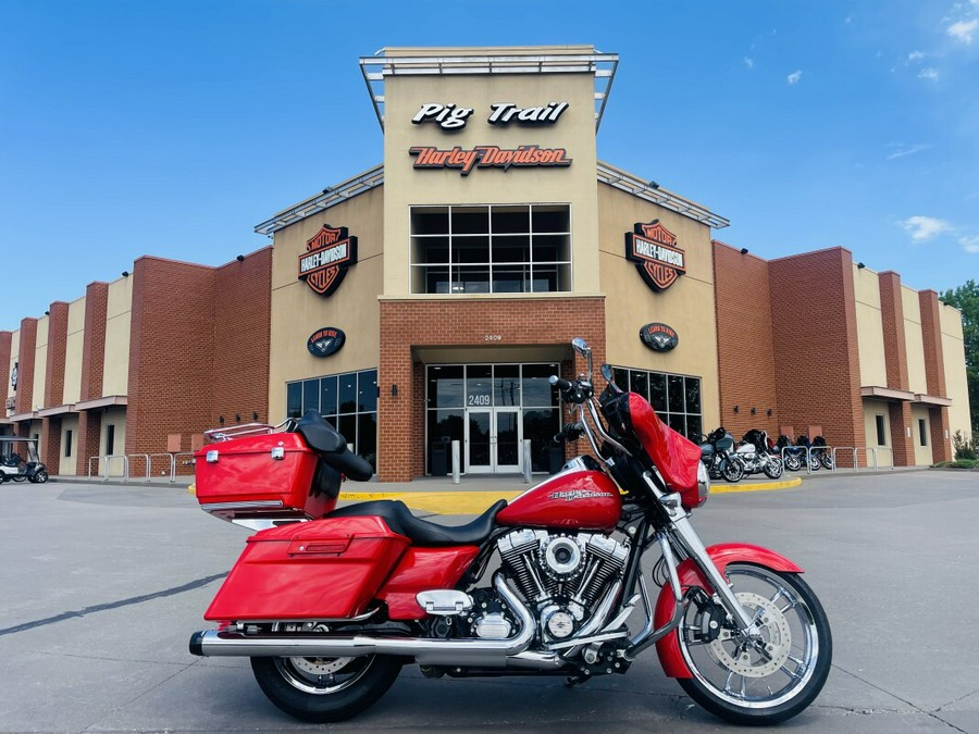 2011 Harley-Davidson Street Glide FLHX