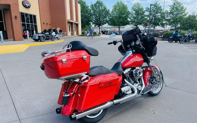 2011 Harley-Davidson Street Glide FLHX