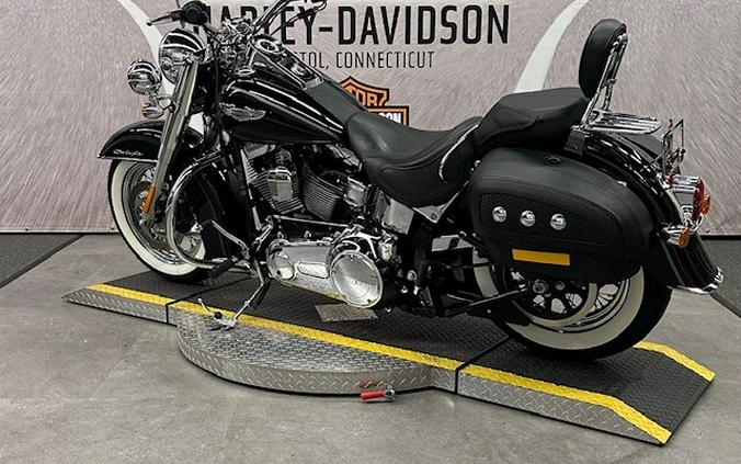 2015 FLSTN Softail Deluxe