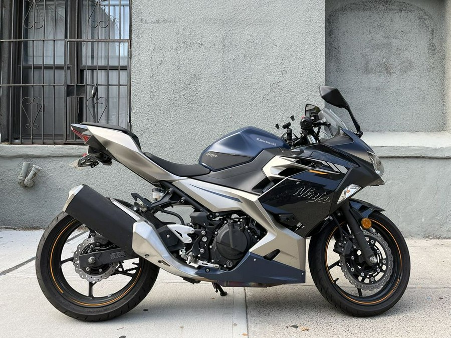 2023 Kawasaki NINJA 400