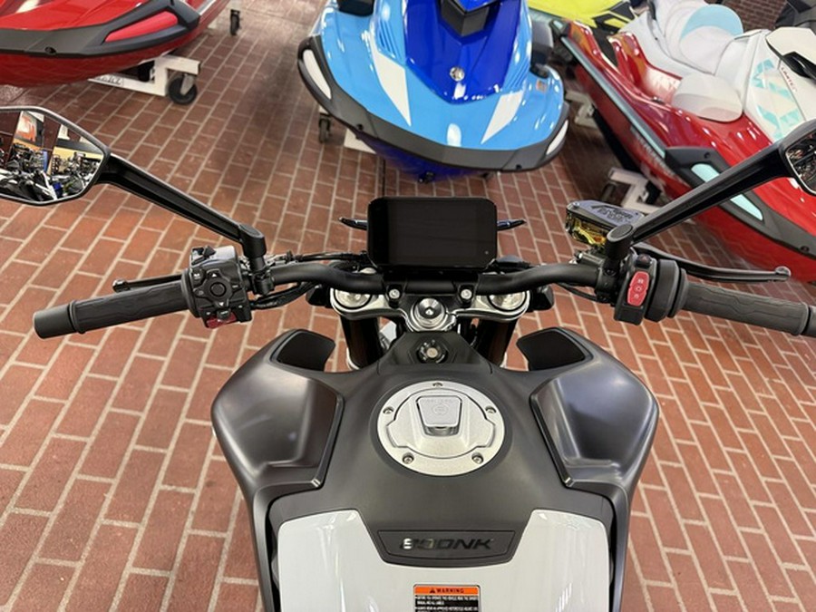 2026 CFMOTO NK 800