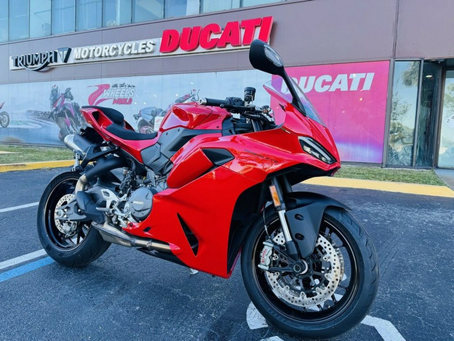 2025 Ducati Panigale V2