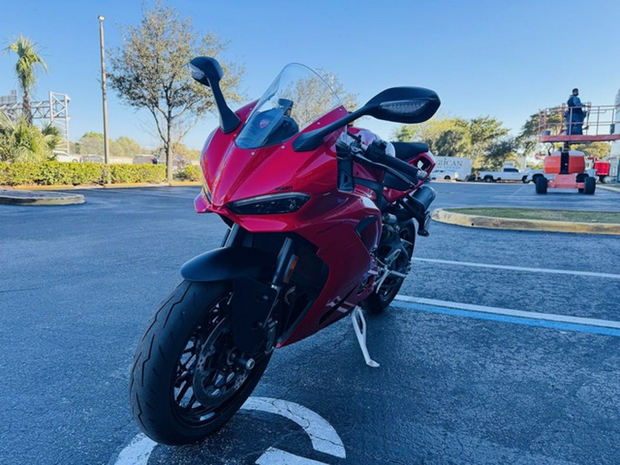 2025 Ducati Panigale V2