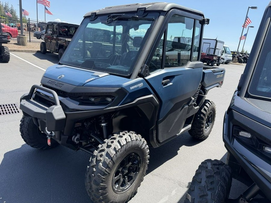 2026 Can-Am® Defender XT CAB HD11